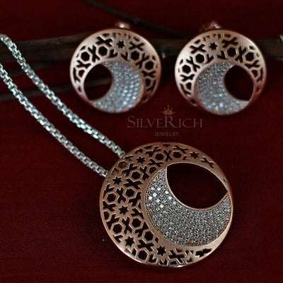Unique Pendant Sets